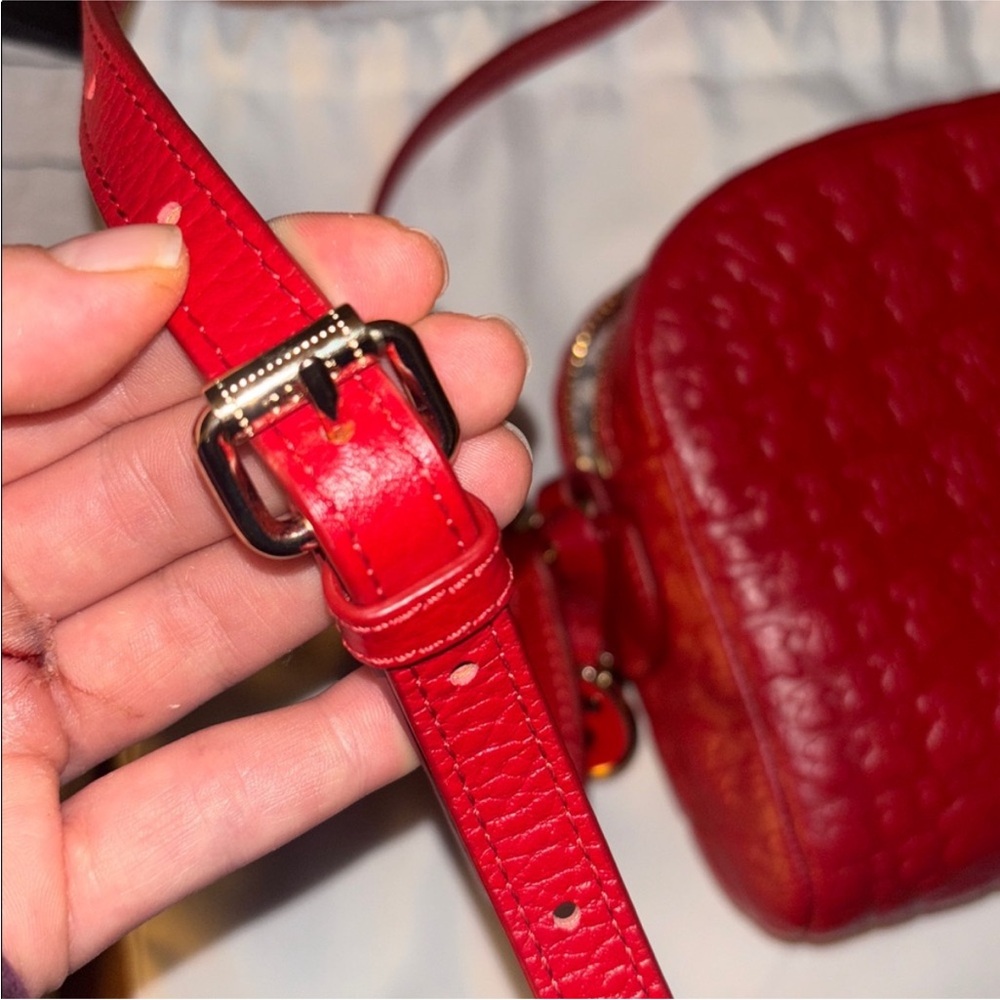 ๐ฆโ๐ฅ {PRICE FIRM} TOUS Red Leather Sherton Crossbosy Bag - Picture 7 of 7